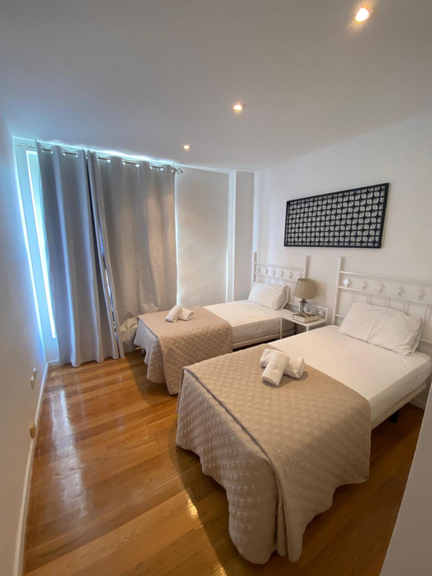 Travel Habitat L'Umbracle Apartment บาเลนเซีย ภายนอก รูปภาพ