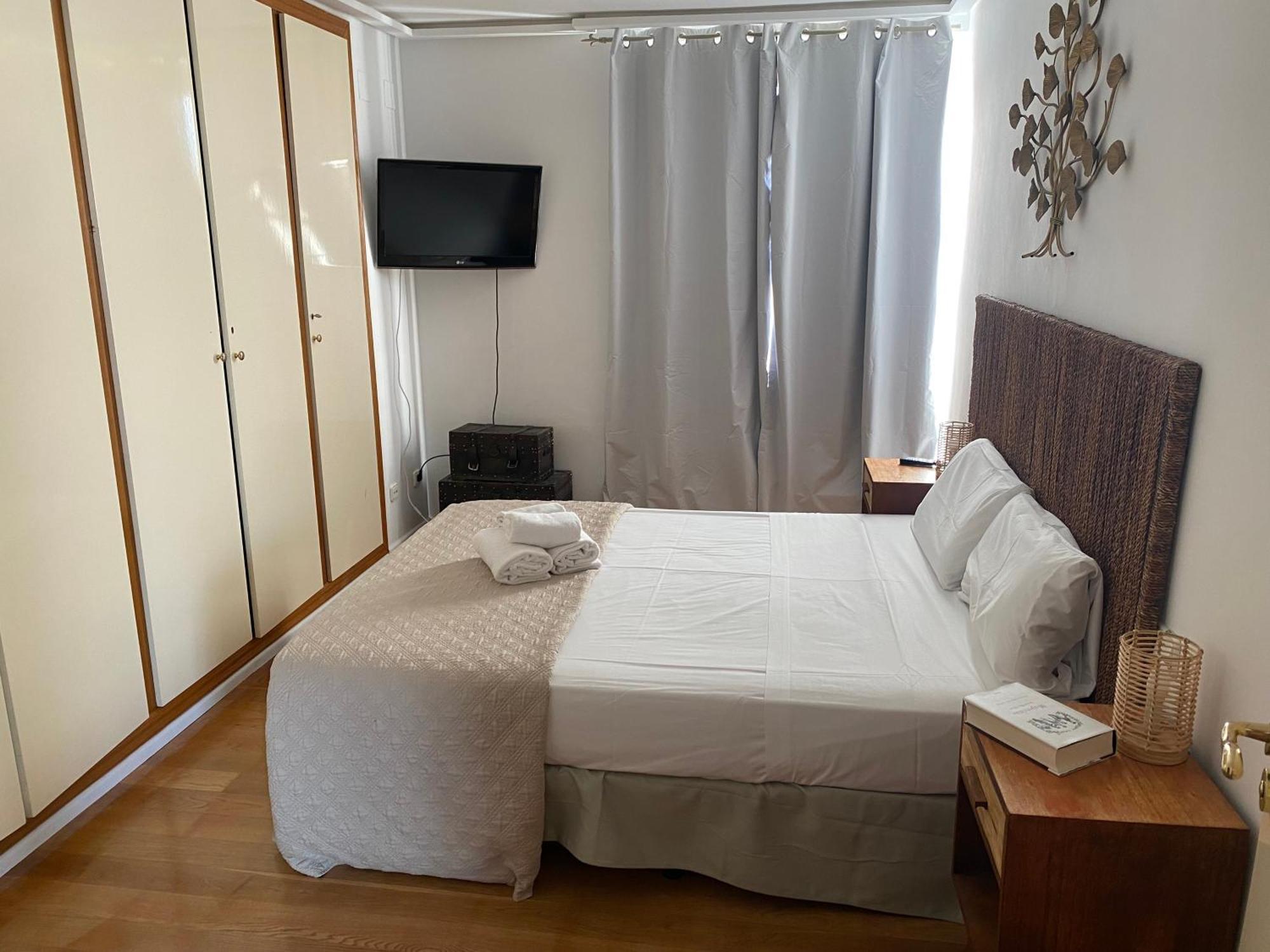 Travel Habitat L'Umbracle Apartment บาเลนเซีย ภายนอก รูปภาพ