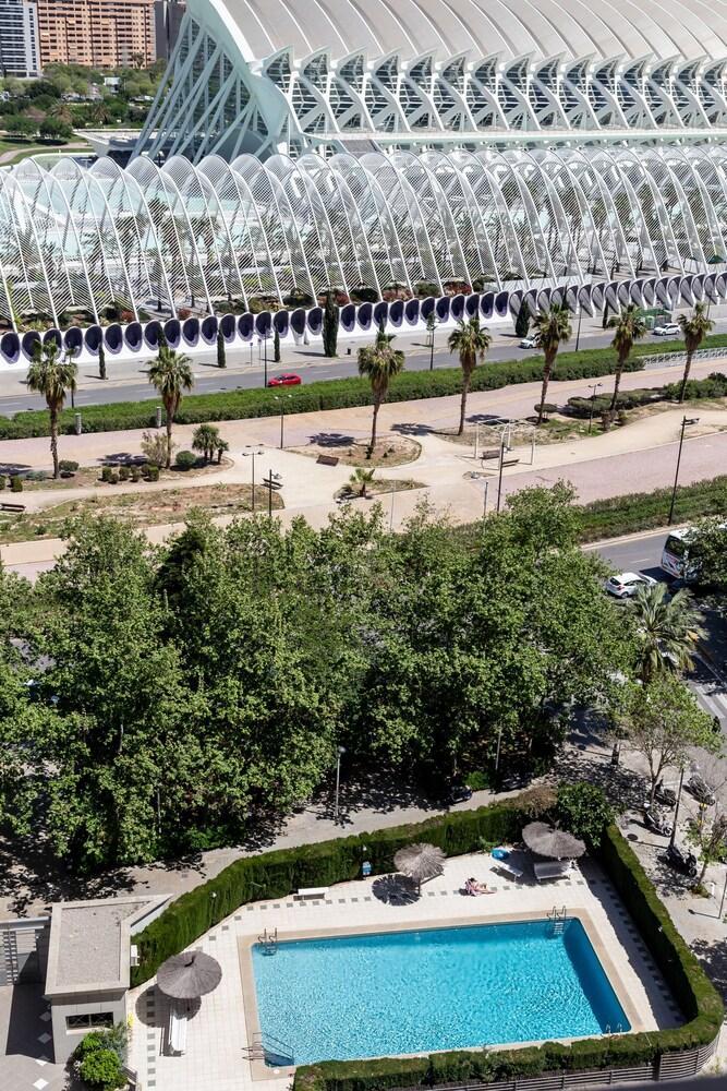 Travel Habitat L'Umbracle Apartment บาเลนเซีย ภายนอก รูปภาพ
